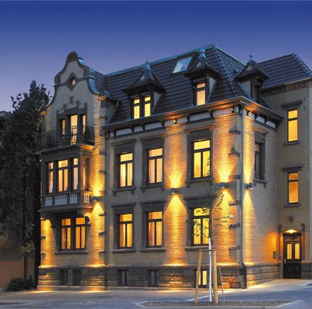 Boarding house