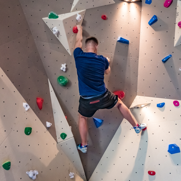 Bouldering logo