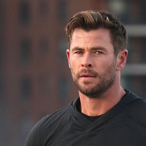 Chris Hemsworth logo