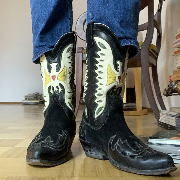 Cowboy boot logo