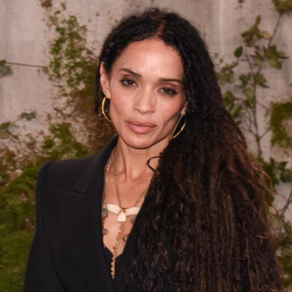 Lisa Bonet logo
