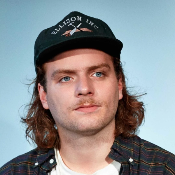 Mac DeMarco logo