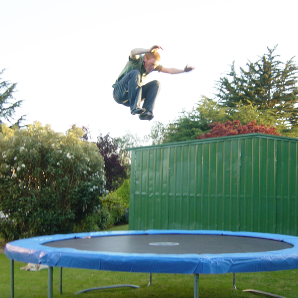 Trampolining logo
