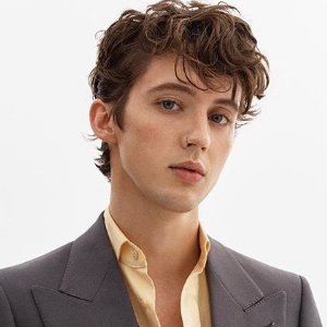Troye Sivan logo