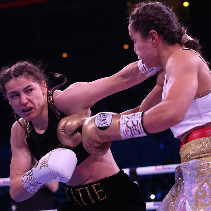 Women's boxing logo
