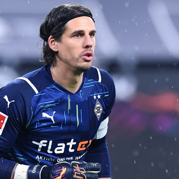 Yann Sommer logo