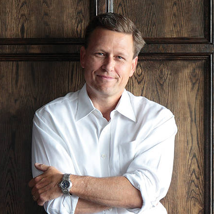 David Baldacci logo