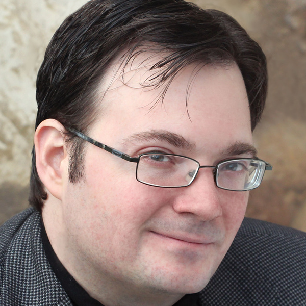 Brandon Sanderson
