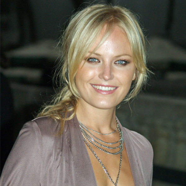 Malin Åkerman logo