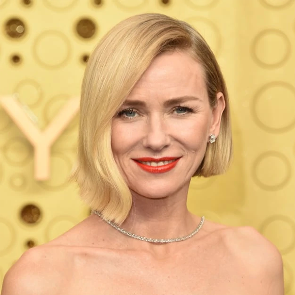 Naomi Watts logo