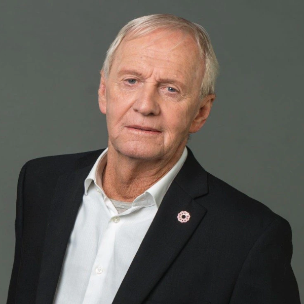 Paul Hogan logo