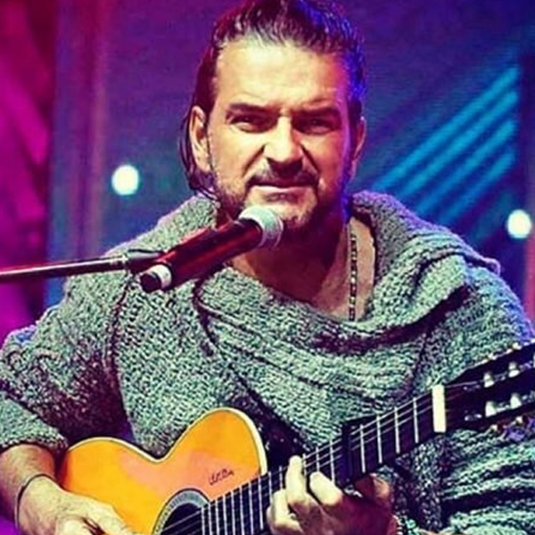 Ricardo Arjona logo