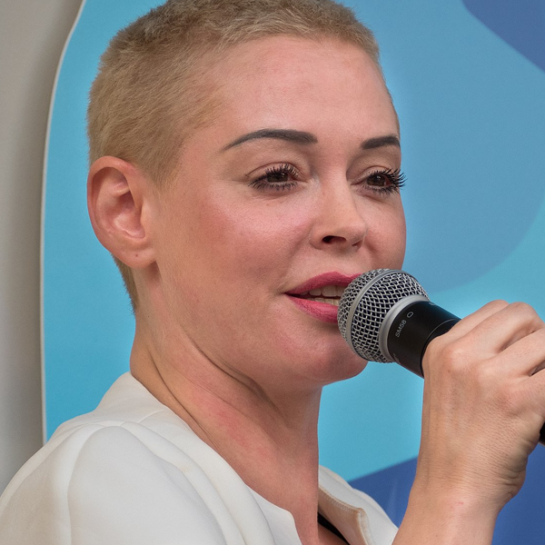 Rose McGowan logo
