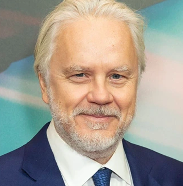 Tim Robbins logo