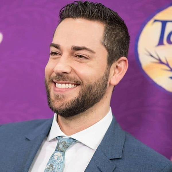 Zachary Levi logo