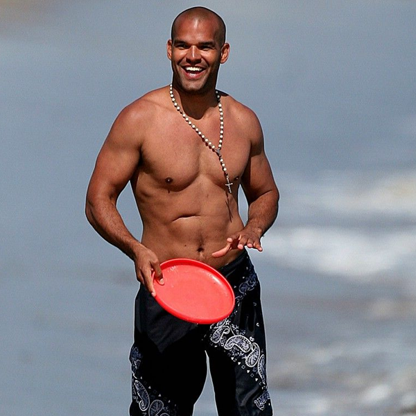 Amaury Nolasco logo