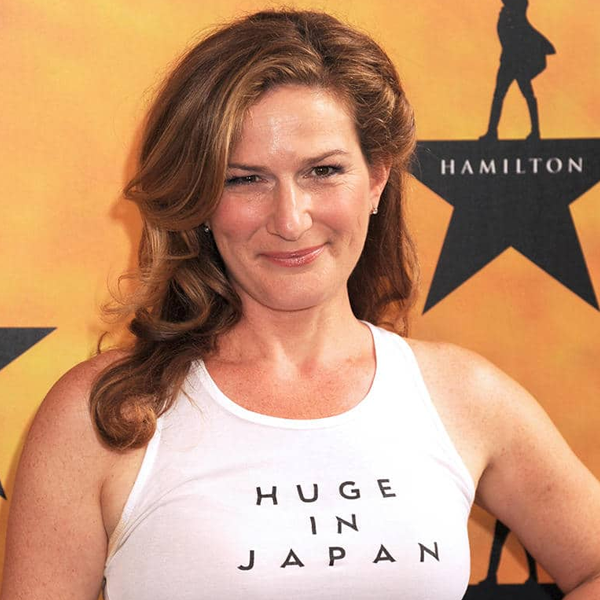 Ana Gasteyer logo