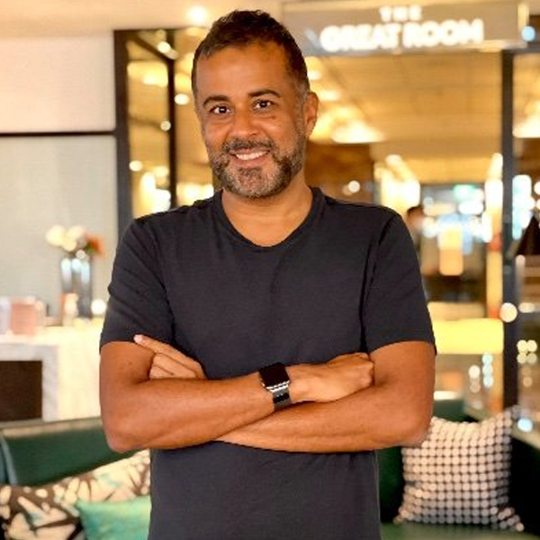 Chetan Bhagat