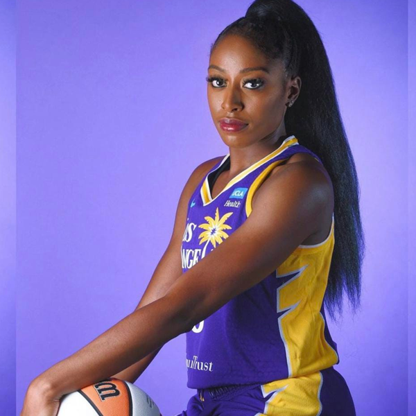 Chiney Ogwumike logo