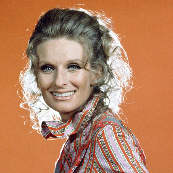Cloris Leachman logo