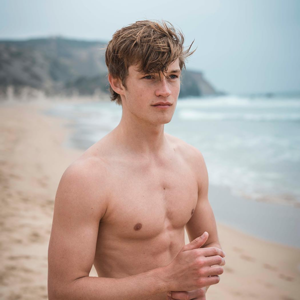 Damian Hardung