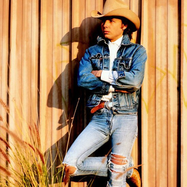 Dwight Yoakam