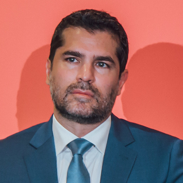 Eduardo Verástegui logo