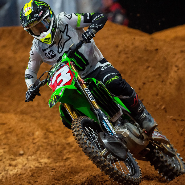 Eli Tomac logo