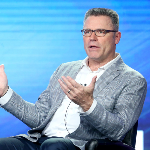 Howie Long logo