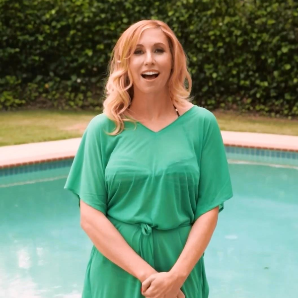 Kari Byron logo