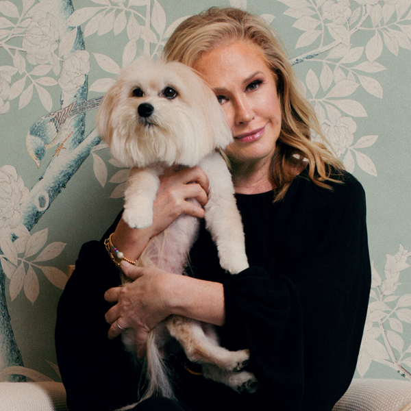 Kathy Hilton logo