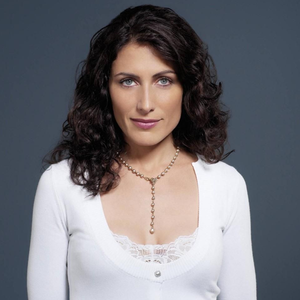 Lisa Edelstein logo