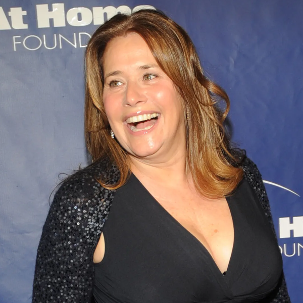 Lorraine Bracco logo