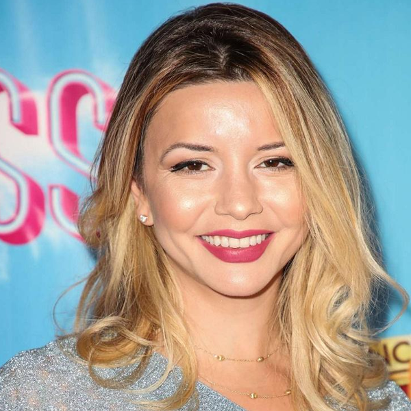 Masiela Lusha logo
