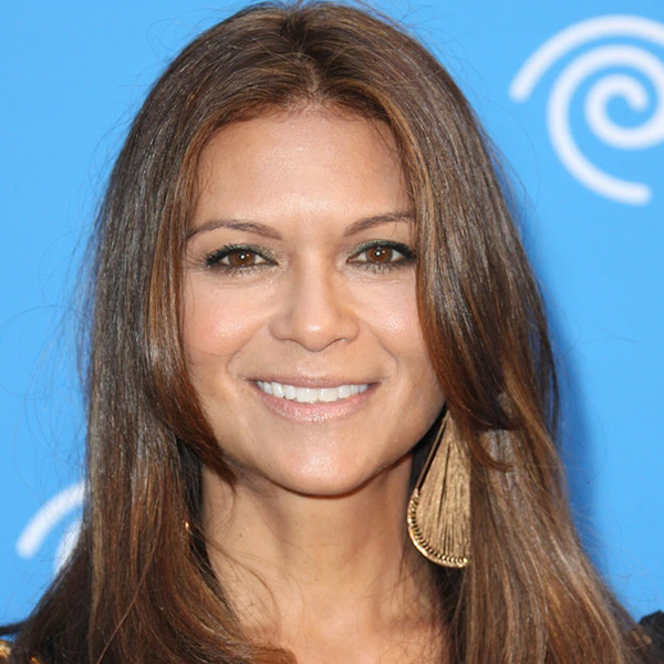 Nia Peeples