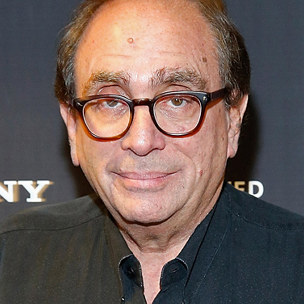 R. L. Stine logo