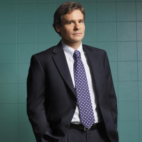 Robert Sean Leonard logo