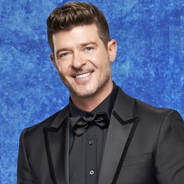 Robin Thicke logo