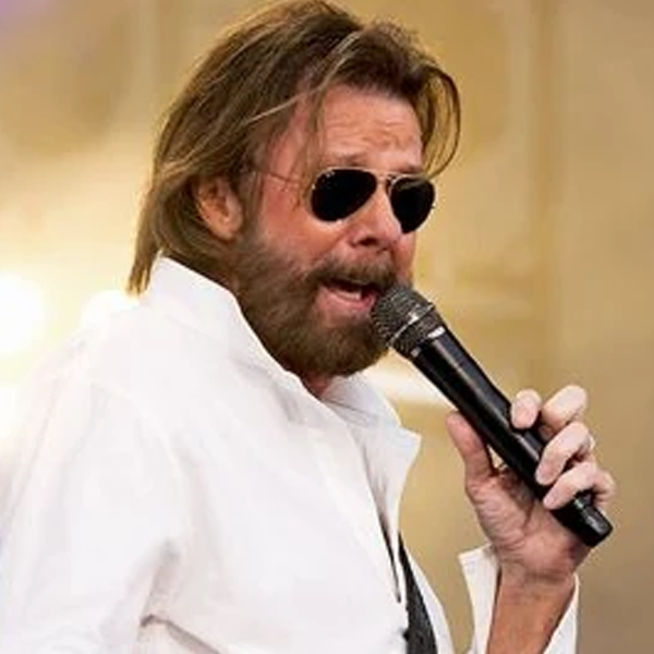 Ronnie Dunn logo