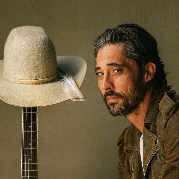 Ryan Bingham logo