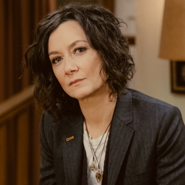 Sara Gilbert logo