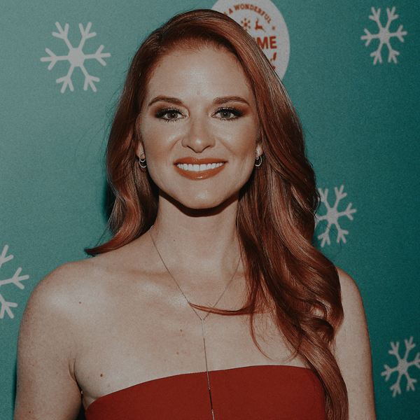 Sarah Drew logo