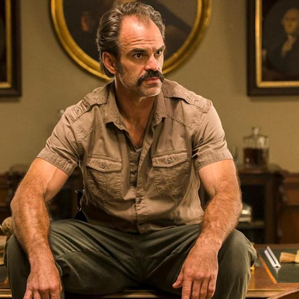 Steven Ogg logo