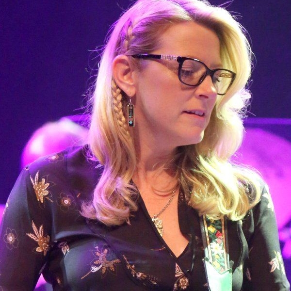 Susan Tedeschi logo