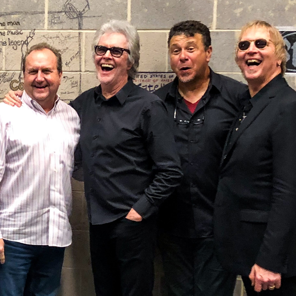 Three Dog Night logo