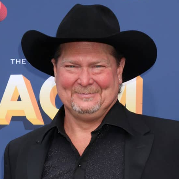 Tracy Lawrence logo