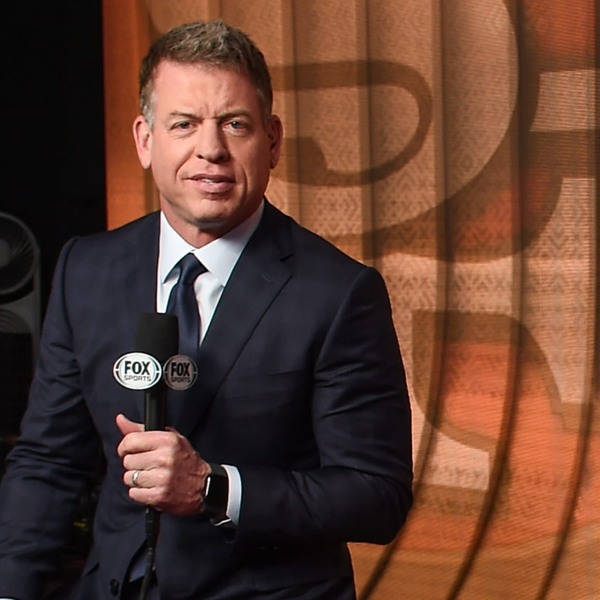 Troy Aikman logo