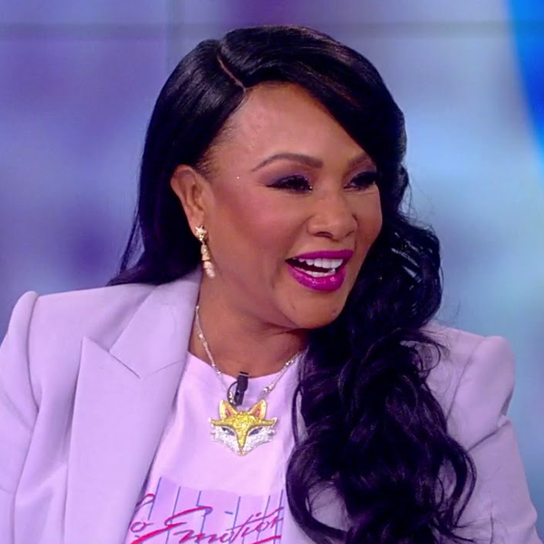 Vivica A. Fox logo