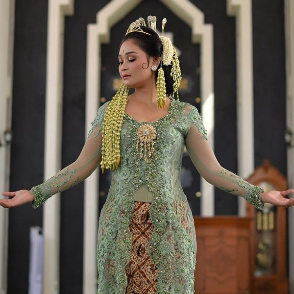 Kebaya logo