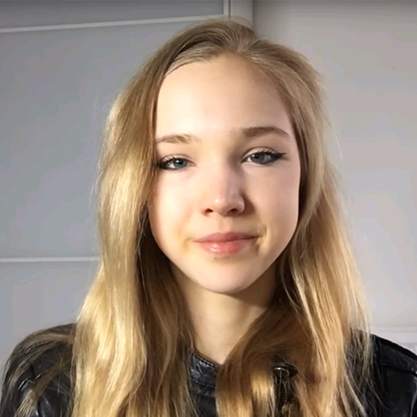Naomi Seibt
